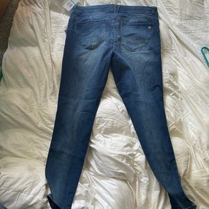 Blazer jacket. It’s purple. Great for work attire.